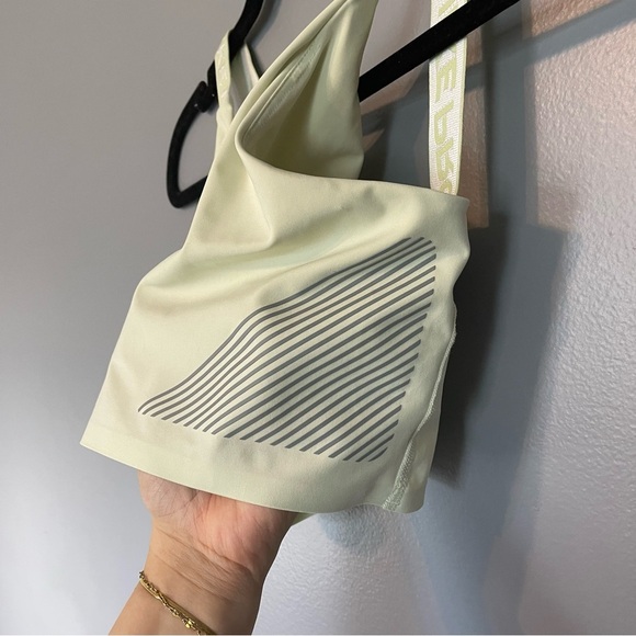 Nike Pro Women's Dri FIT crop Top Tank Bra Lime Green yellow XS - Picture 7 of 12